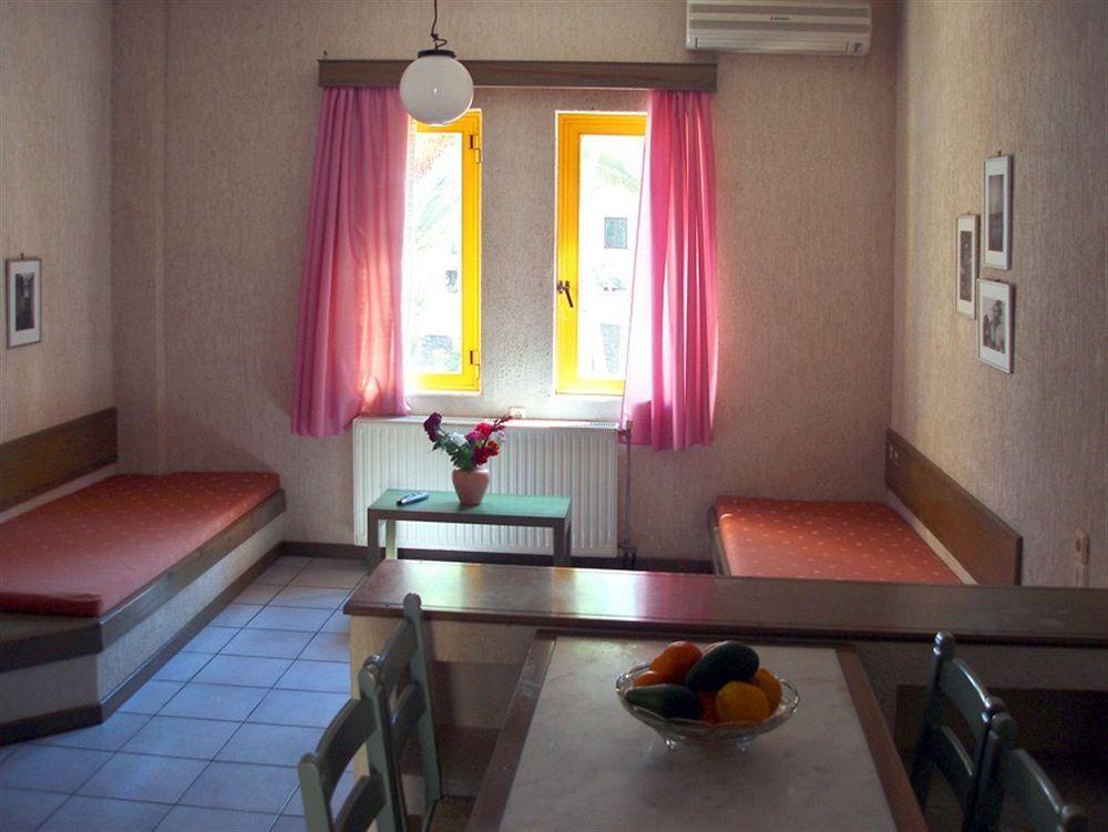 Lycasti Maisonettes Tavronitis Dış mekan fotoğraf