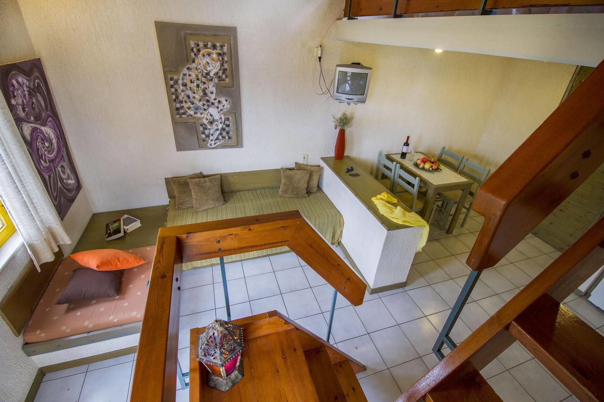 Lycasti Maisonettes Tavronitis Dış mekan fotoğraf